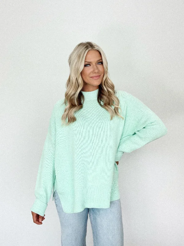 Plus-Size Pullover Chunky SweatersBestie Sweater