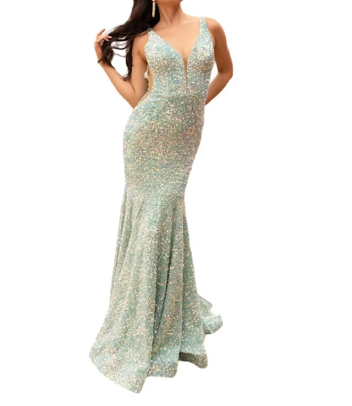 A-line prom dressesMermaid Silhouette Prom Dress In Mint