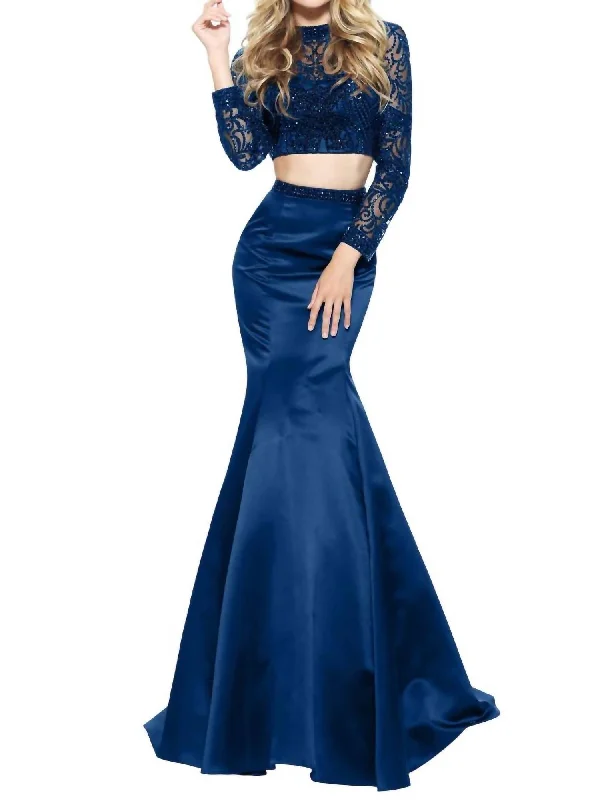 classic prom dressesMermaid Satin Prom Dress In Navy