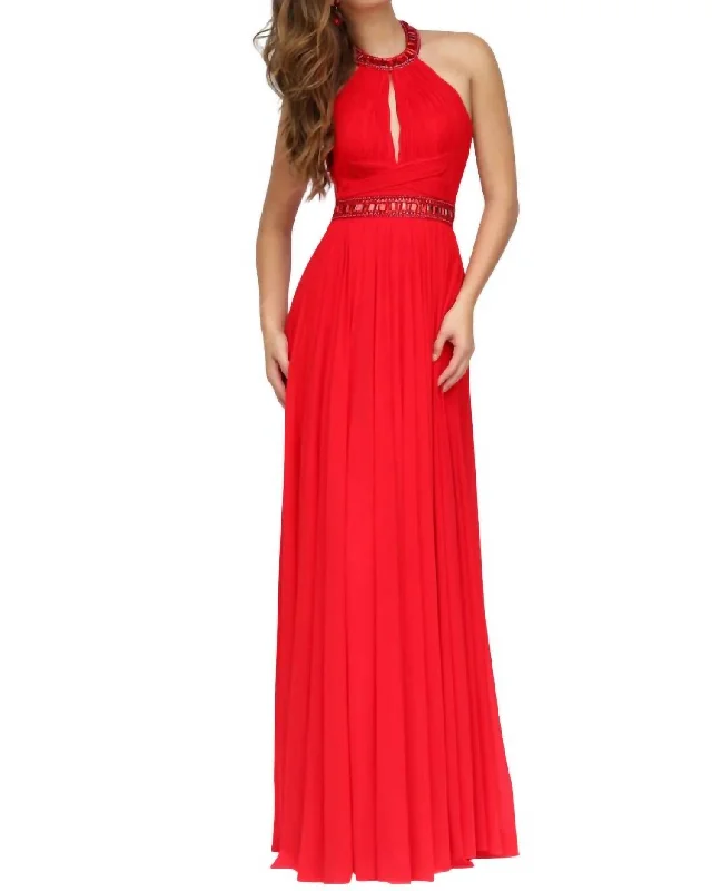 halter prom dressesHalter Prom Dress In Red