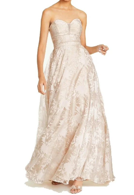 prom dress color trends7 - say yes to the prom strapless champagne dress