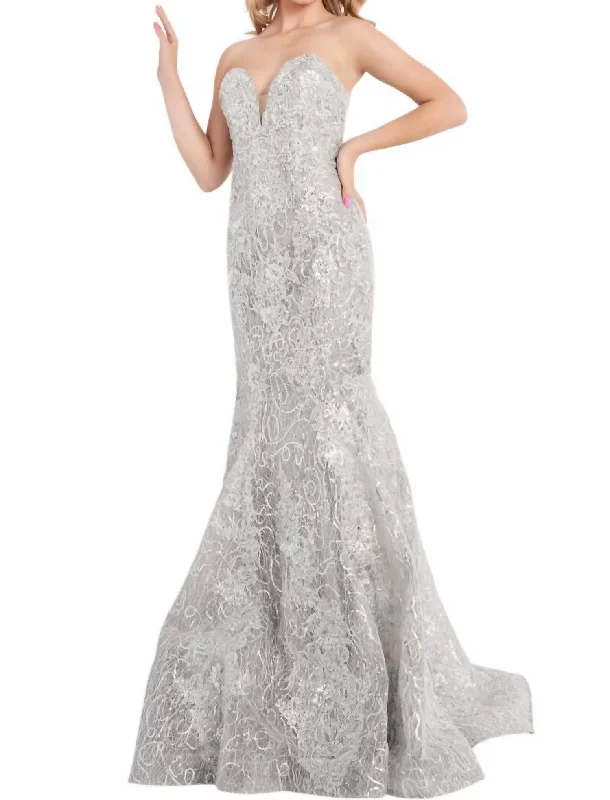 tulle prom dressesStrapless Embellished Mermaid Prom Dress In Silver