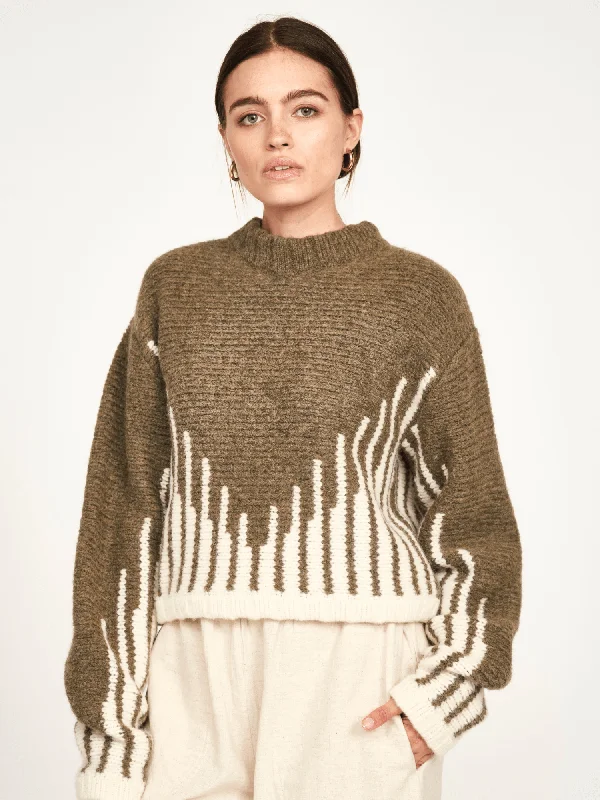 Extra-Large SweatersHighland Sweater in Olive Ridge